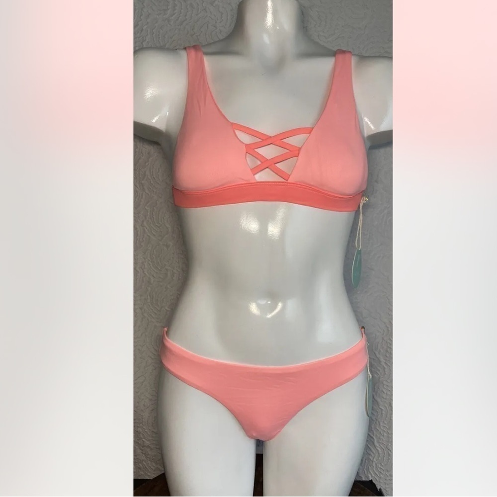 2PC New Pink Peach Soft Sexy Swimwear Bikini Brand new Brazilian Rise City